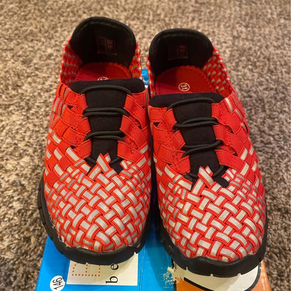 bernie mev. Kids Red and White Woven Sneakers - Picture 2 of 5